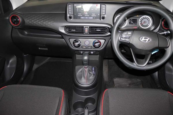 2026-Hyundai-Grand-i10-12-Motion-Auto image:12