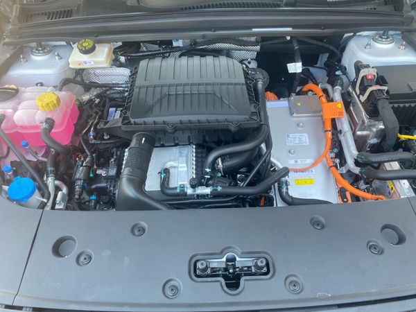 2026-Jaecoo-J7-15-TDGI-SHS-DHT-Phev image:8