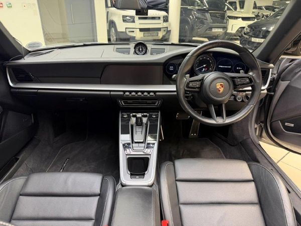 2020-Porsche-911-Carrera-4S-Cabriolet image:13
