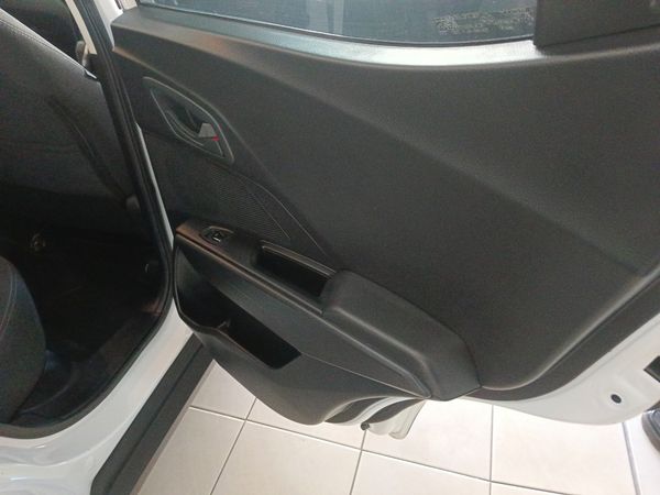 2025-Mahindra-XUV-3XO-12T-MX2-Auto image:10