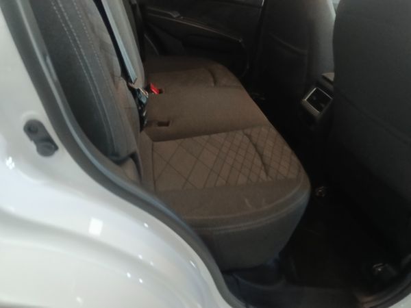2025-Mahindra-XUV-3XO-12T-MX2-Auto image:11