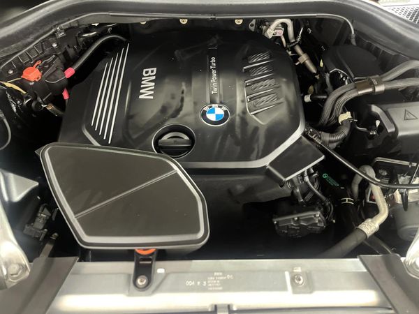 2022-BMW-X3-xDrive20d image:12