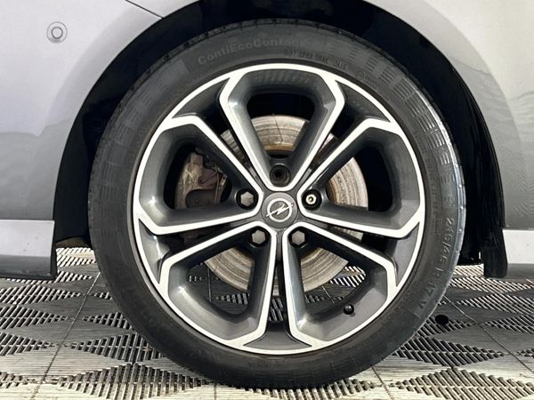 2016-Opel-Corsa-14T-Sport-5-dr image:4