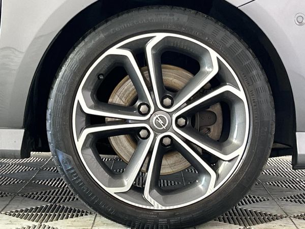2016-Opel-Corsa-14T-Sport-5-dr image:5