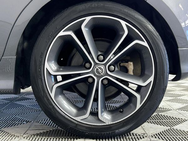 2016-Opel-Corsa-14T-Sport-5-dr image:6