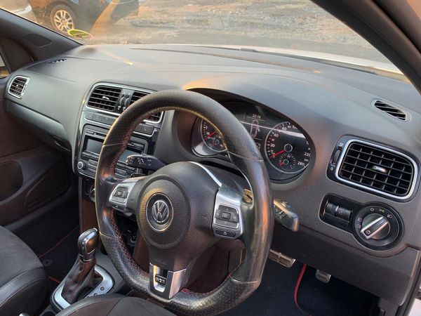 2014-Volkswagen-Polo-GTi-14-TSI-Automatic image:18