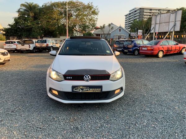 2014-Volkswagen-Polo-GTi-14-TSI-Automatic image:1