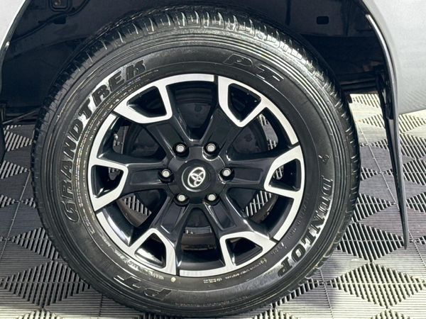 2019-Toyota-Hilux-28-GD-6-Raised-Body-Raider-Double-Cab image:6