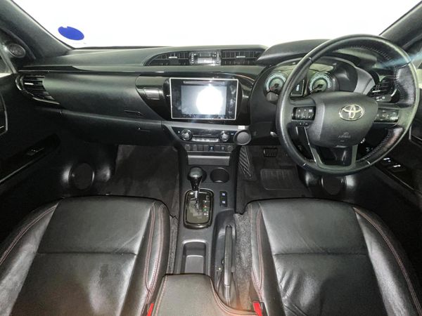 2019-Toyota-Hilux-28-GD-6-Raised-Body-Auto-Raider-Double-Cab image:1