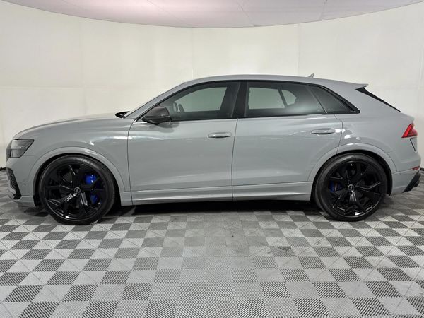 2023-Audi-RSQ8-quattro-441kW image:18