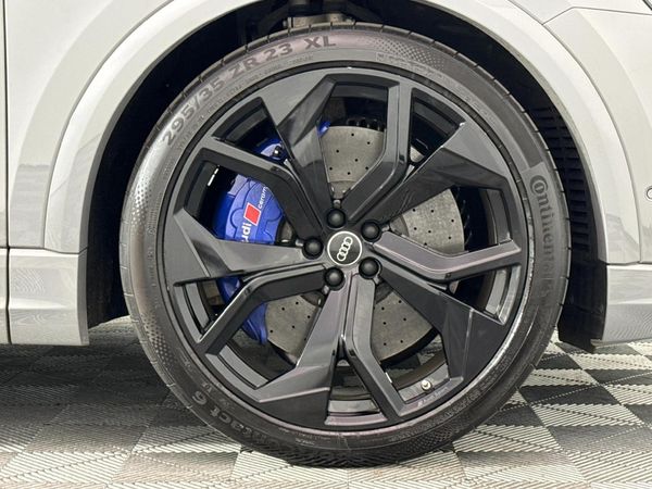 2023-Audi-RSQ8-quattro-441kW image:5