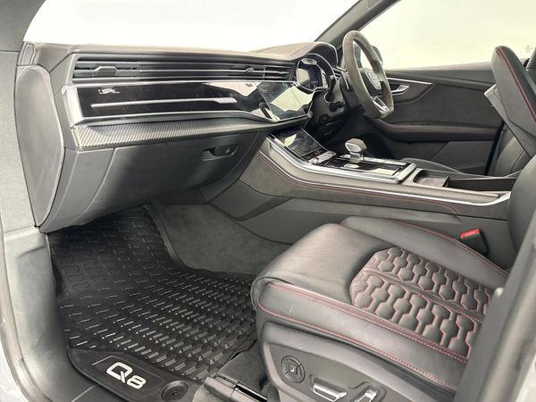 2023-Audi-RSQ8-quattro-441kW image:8