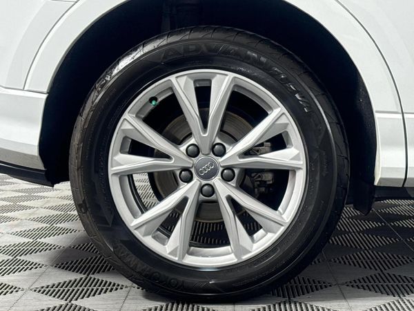 2019-Audi-Q3-14-TFSI-S-Line-35-TFSI image:7