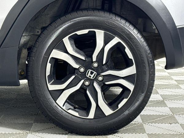 2022-Honda-WR-V-12-Elegance image:6