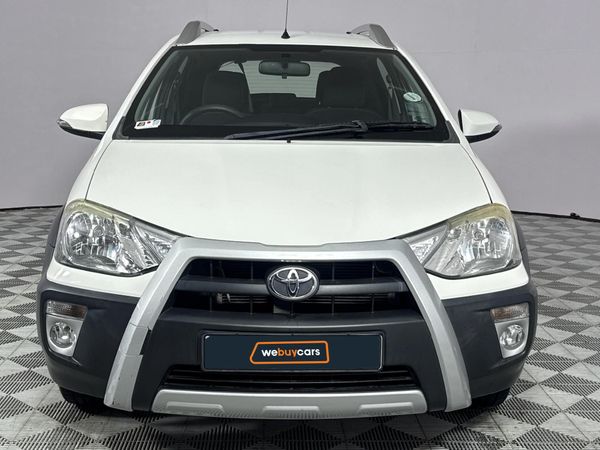 2017-Toyota-Etios-Cross-15-XS-5-dr image:15