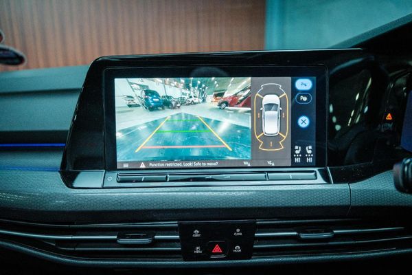 2025-Volkswagen-Golf-8-GTI-20-TSI-DSG image:17