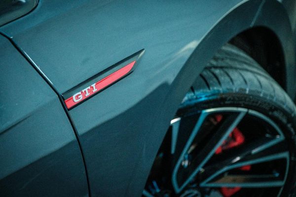 2025-Volkswagen-Golf-8-GTI-20-TSI-DSG image:28