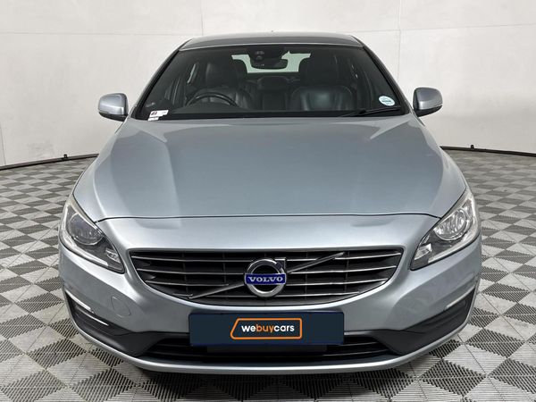 2015-Volvo-S60-T3-Momentum-Auto image:14