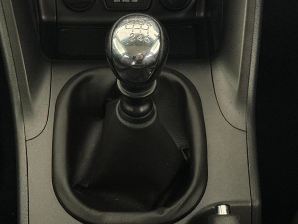 2015-Hyundai-ix35-20-Executive image:10
