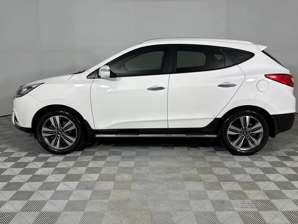 2015-Hyundai-ix35-20-Executive image:18