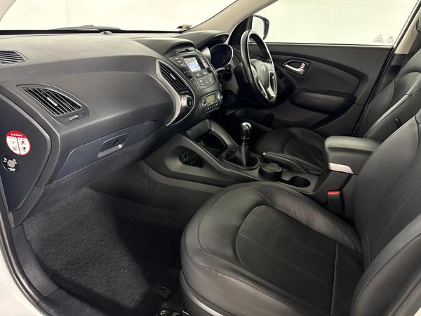2015-Hyundai-ix35-20-Executive image:8
