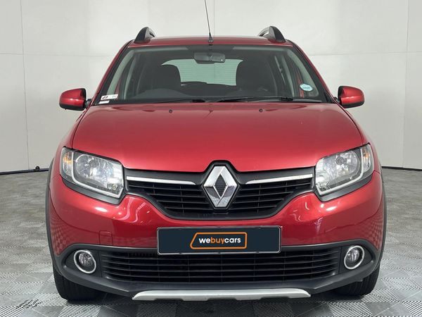 2014-Renault-Sandero-900T-Stepway image:14