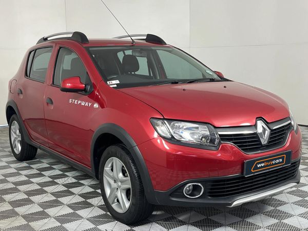 2014-Renault-Sandero-900T-Stepway image:15