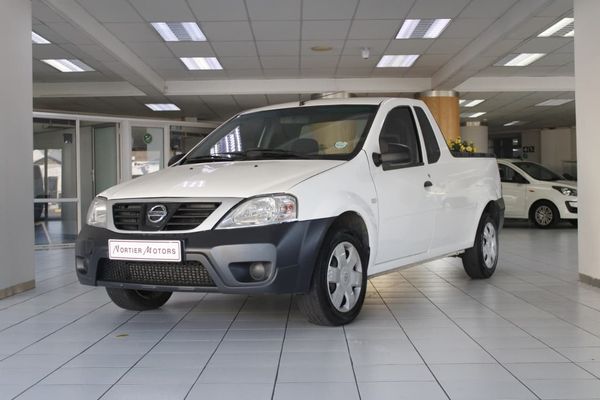 2019-Nissan-NP200-15-dCi-Safety-Pack image:1