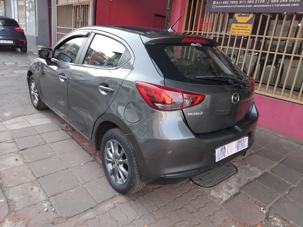 2021-Mazda-2-15-Individual-5-dr image:7