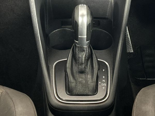 2016-Volkswagen-Polo-12-TSI-Highline-Auto-81kW image:9