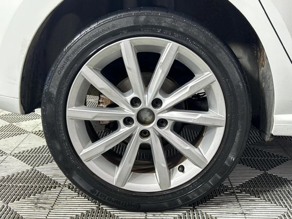 2016-Volkswagen-Polo-12-TSI-Highline-Auto-81kW image:6