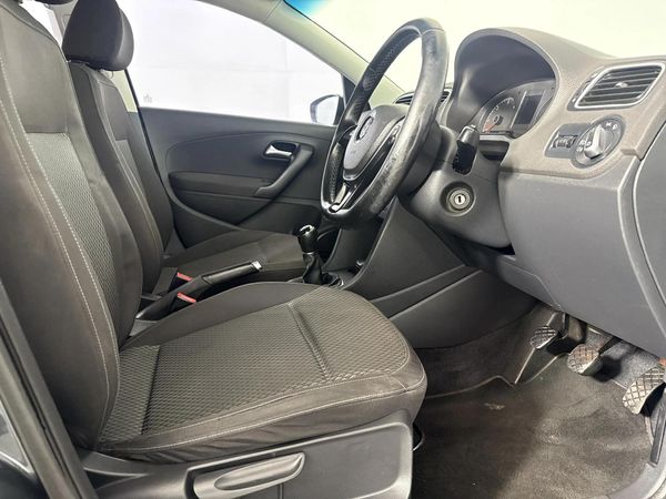 2016-Volkswagen-Polo-GP-15-TDI-Comfortline image:9