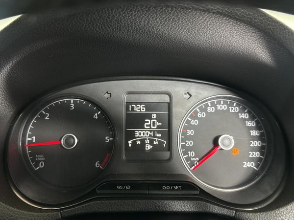 2016-Volkswagen-Polo-GP-15-TDI-Comfortline image:2