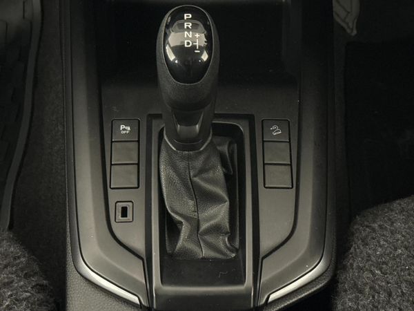 2022-Isuzu-D-Max-19-DDI-HR-LS-Auto-Double-Cab image:10