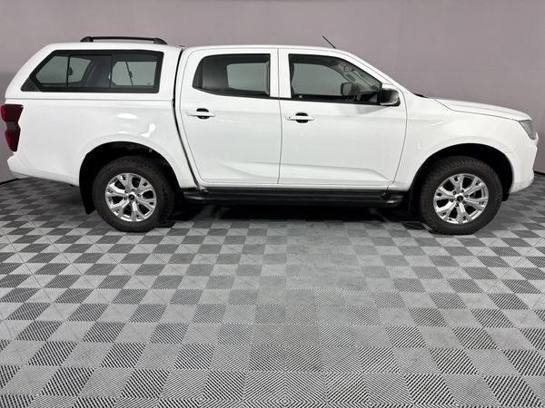 2022-Isuzu-D-Max-19-DDI-HR-LS-Auto-Double-Cab image:18