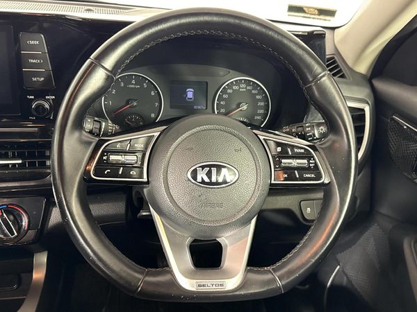 2020-Kia-Seltos-16-EX-Auto image:12
