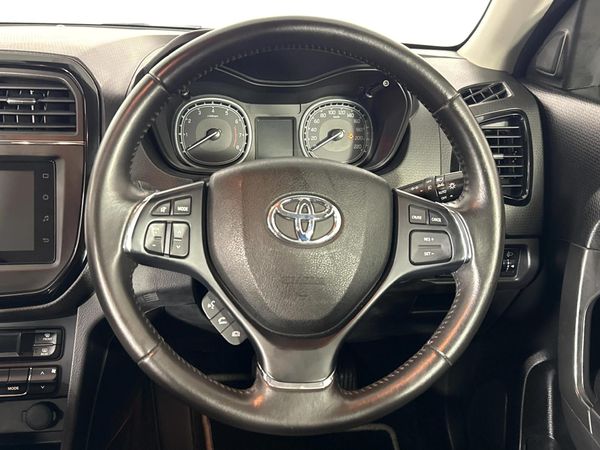 2022-Toyota-Urban-Cruiser-15-Xr-Auto image:12