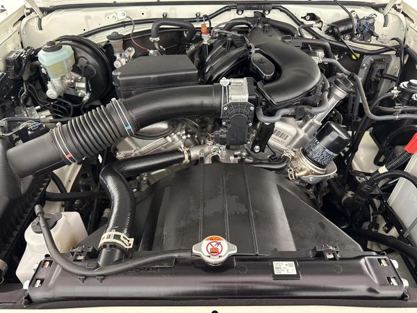 2023-Toyota-Land-Cruiser-79-40-Double-Cab image:14