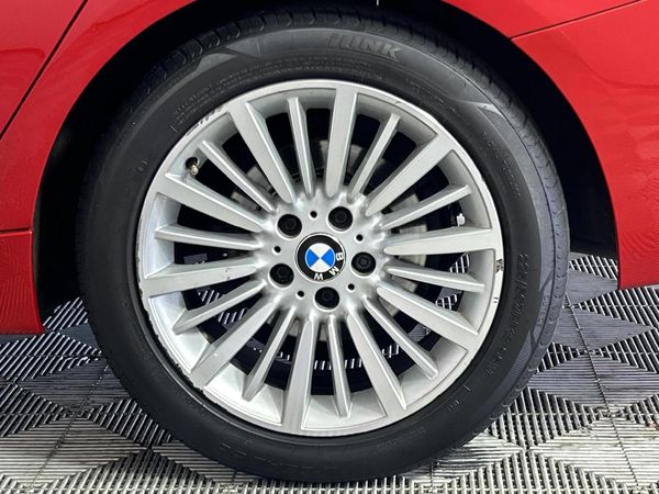 2013-BMW-3-Series-320i-GT image:6