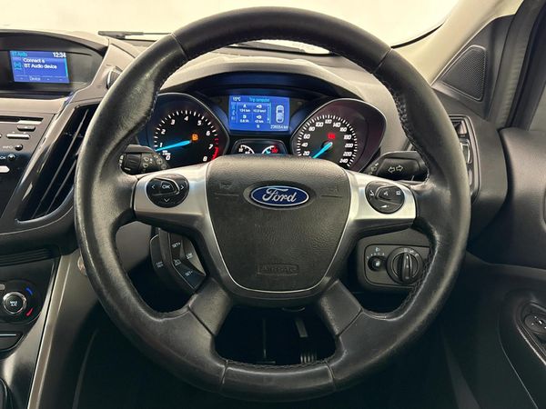 2014-Ford-Kuga-16-EcoBoost-Trend image:11