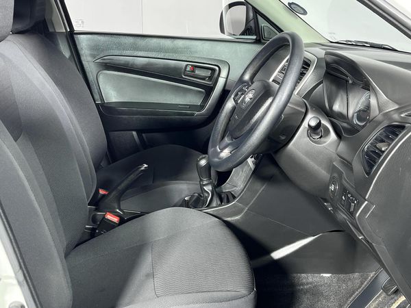 2021-Toyota-Urban-Cruiser-15-Xi image:9