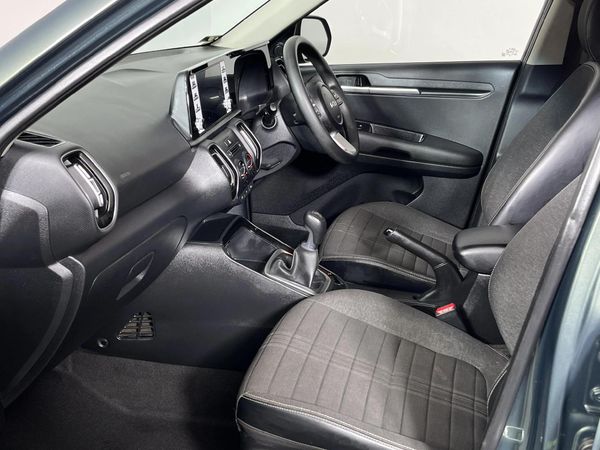 2025-Kia-Sonet-15-LS image:8