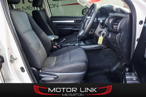 2021-Toyota-Hilux-24-GD-6-Raised-Body-Raider-Auto-Double-Cab image:20