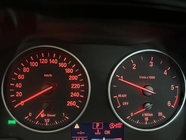 2016-BMW-X1-sDrive20d-Auto image:2