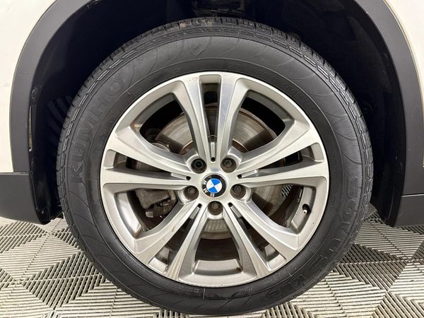 2016-BMW-X1-sDrive20d-Auto image:4