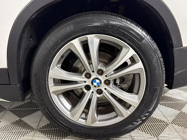 2016-BMW-X1-sDrive20d-Auto image:6
