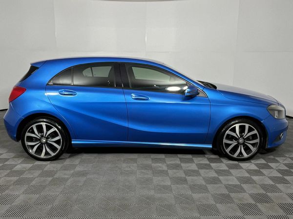 2013-Mercedes-Benz-A-Class-A-180-BE-Auto image:16