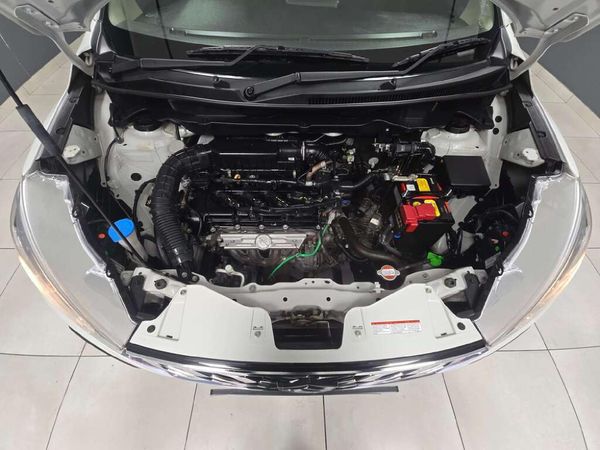 2025-Suzuki-Ertiga-15-GL image:5