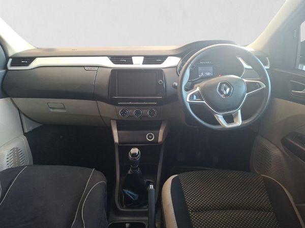 2024-Renault-Triber-10-Intens image:16
