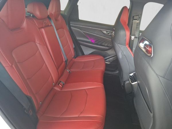 2024-BAIC-X55-15T-Premium-Auto image:10